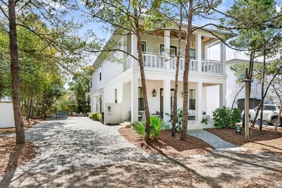 Luxe Beach House: Steps to Rosemary, Beach, Pool & Bikes - Image 2