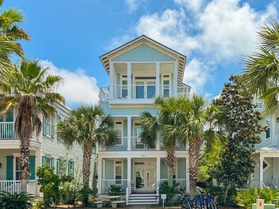 5BR Home w/ Beach Access, Pool, Bikes & Tram